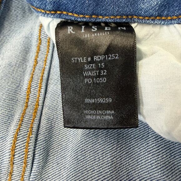 Risen Jeans Women's Wide Leg Light Wash Blue Denim Size 15 Trendy Y2K - Picture 6 of 10